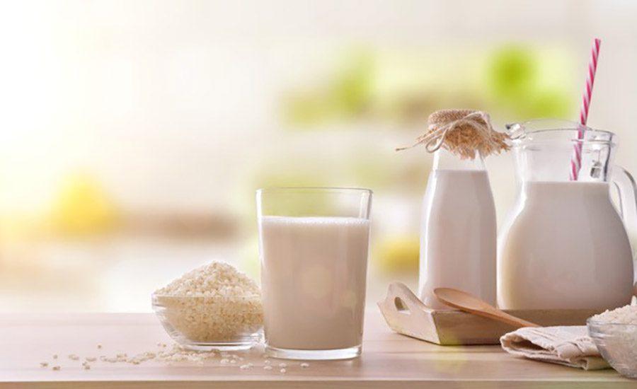 plant-based milk beverage suspension system using MCC gel to prevent sedimentation
